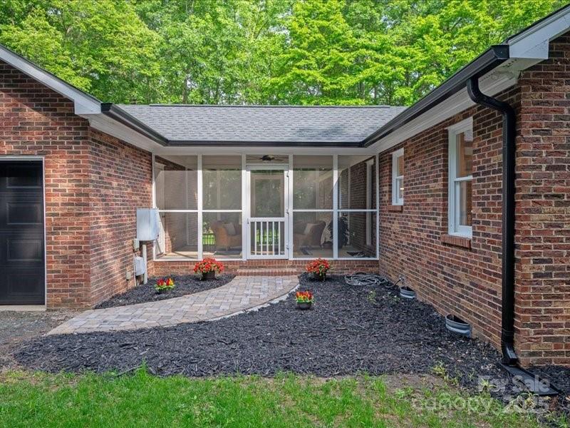 300 Hugh Crocker Road Matthews, NC 28104 - Photo 31 of 40 Gallery Image 31