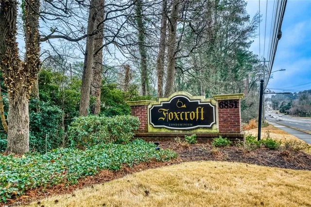 wooden floor in an empty room with a mirror