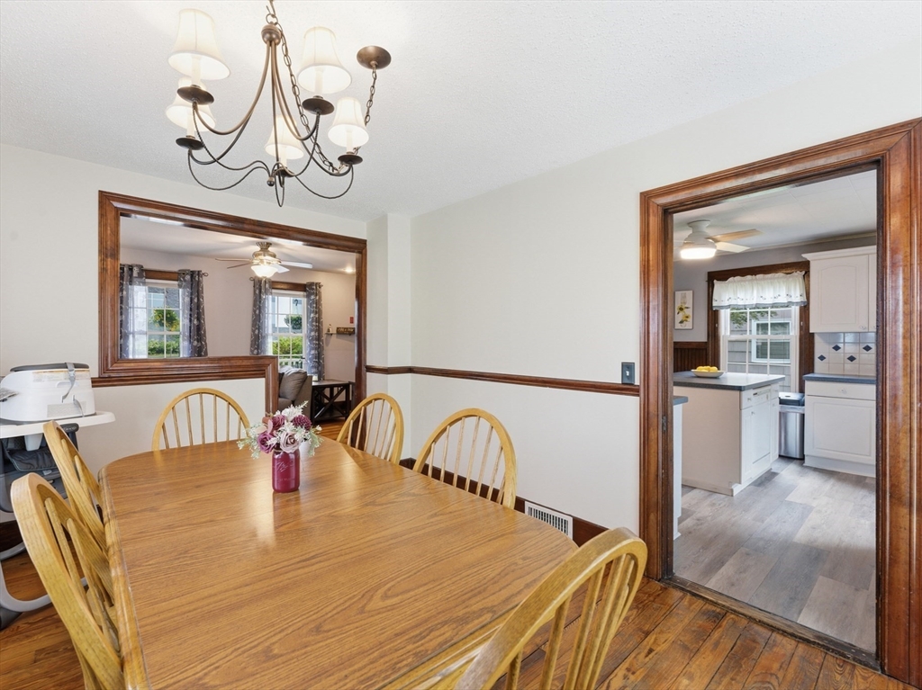 41 Verge Street Springfield, MA 01129 - Photo 15 of 40