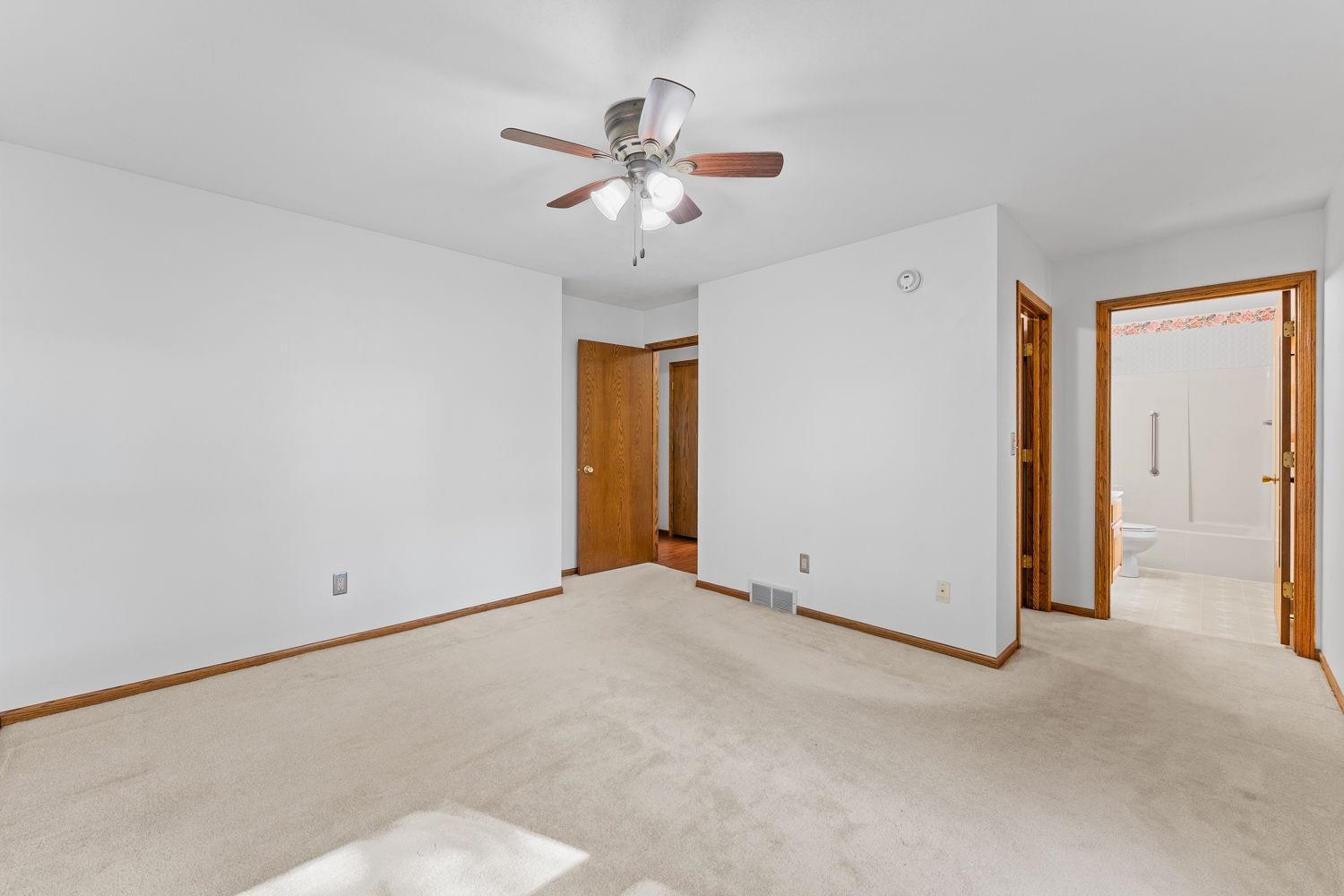 E7173 Eagle Ridge Court Reedsburg, WI 53959 - Photo 16 of 43