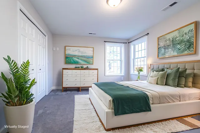 $620,000 | 29 Derry Road, Hudson, NH 03051