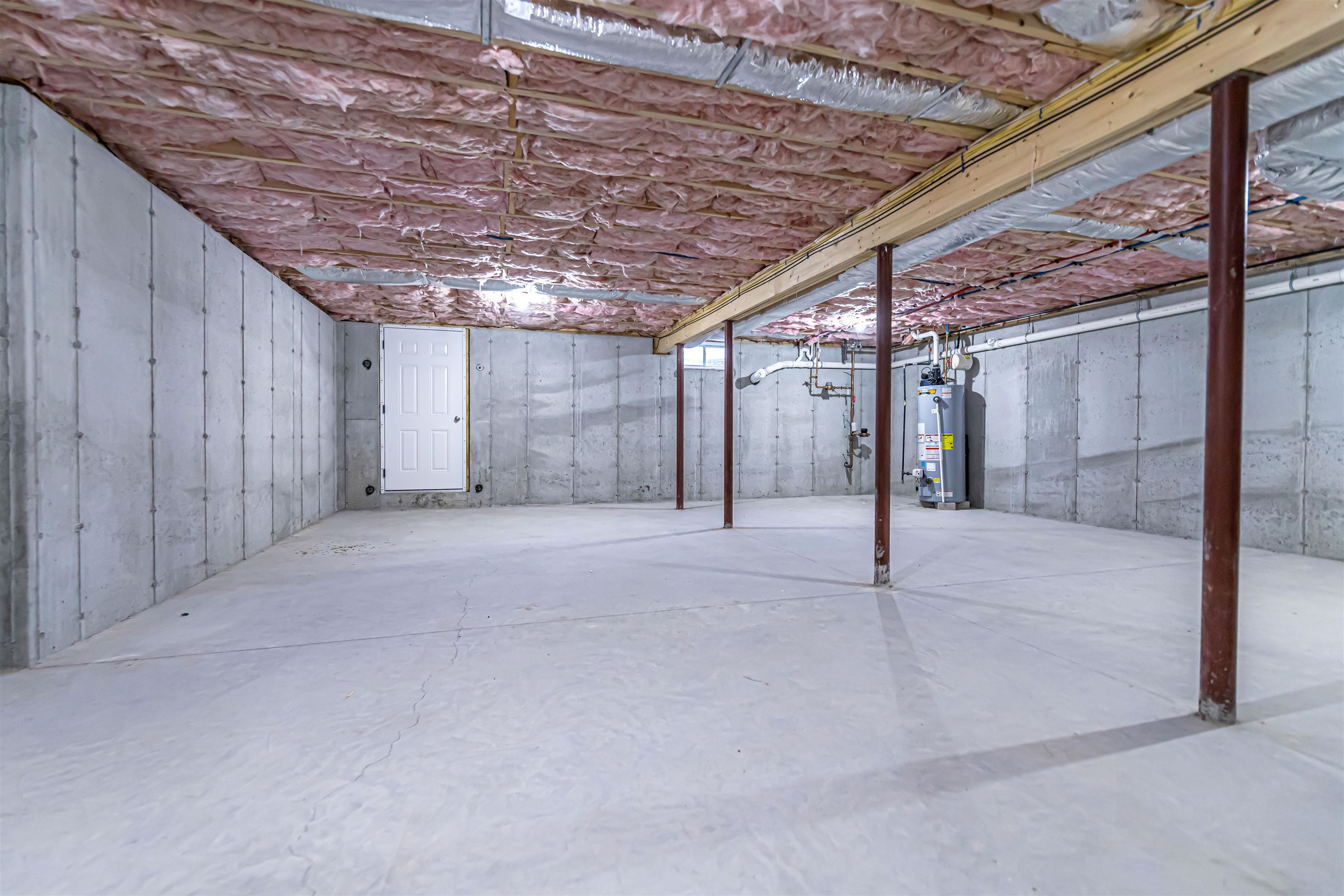 29 Derry Road Hudson, NH 03051 - Photo 21 of 26