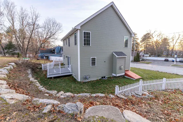 $620,000 | 29 Derry Road, Hudson, NH 03051