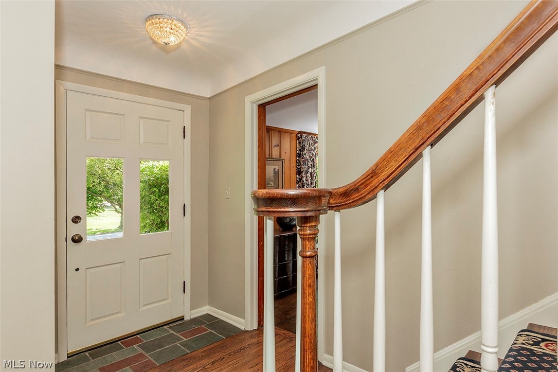 2946 Boyce Road Shaker Heights, OH 44122 - Photo 2 of 31 Handsome Classic Staircase in the Entrance