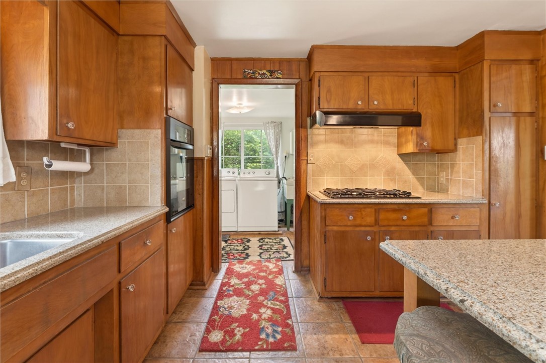 4461 Culver Road Irondequoit, NY 14622 - Photo 22 of 50