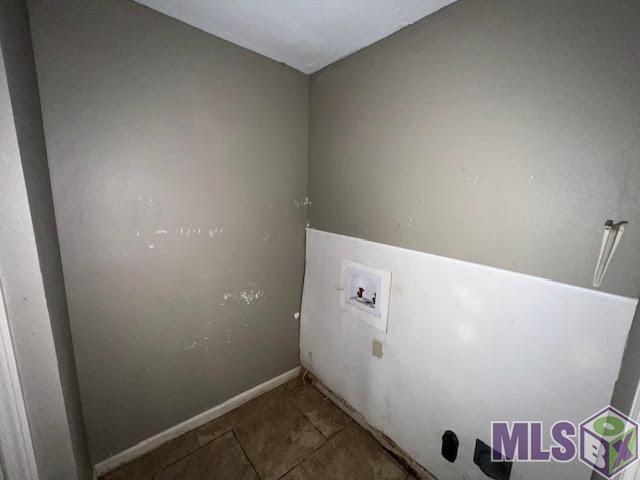 13338 East Shamrock Avenue Baton Rouge, LA 70814 - Photo 16 of 16 Laundry