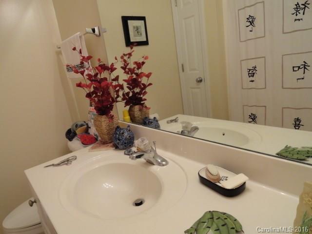 824 Gentlewinds Court, Unit 824 Fort Mill, SC 29708 - Photo 8 of 11 Gallery Image 8
