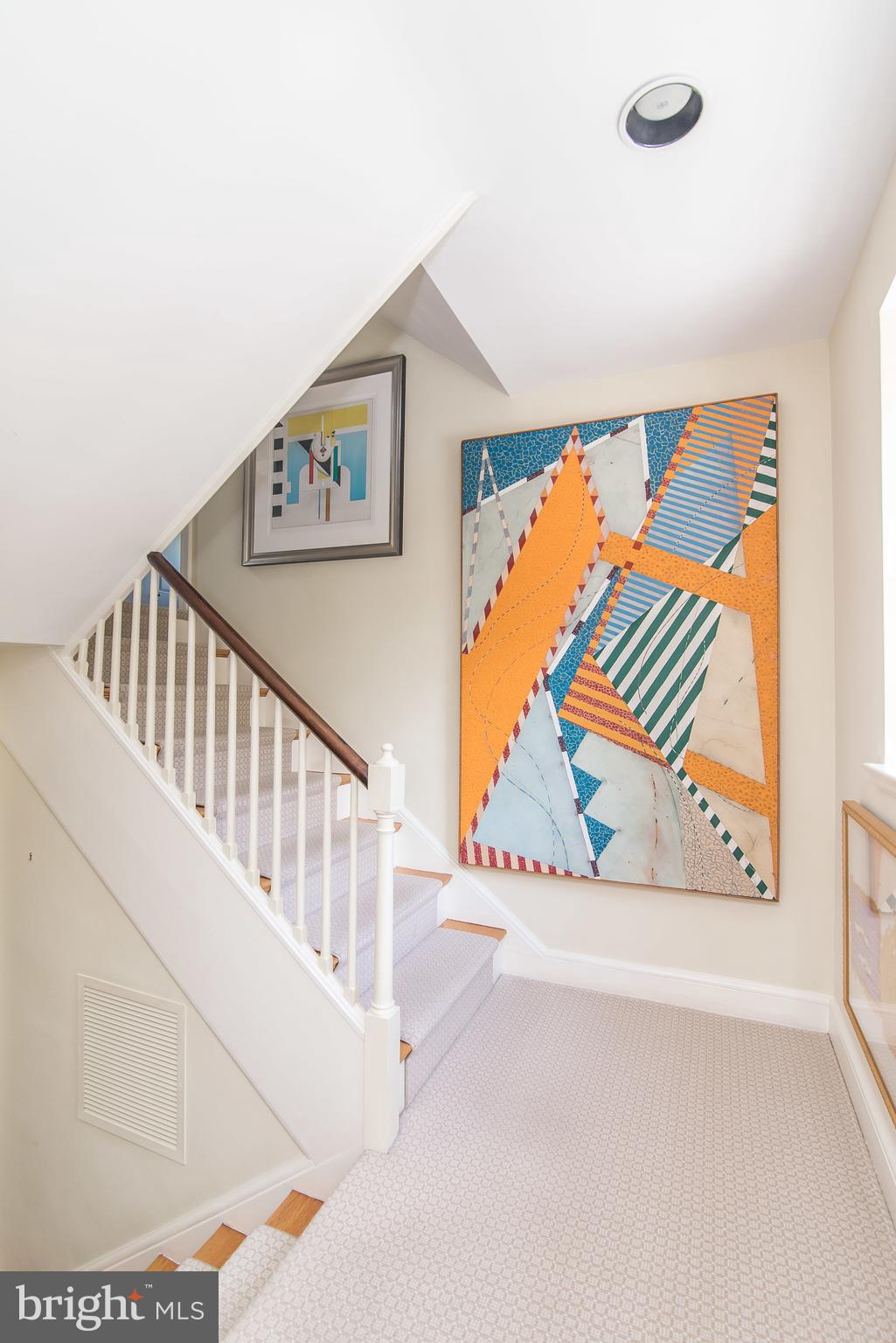 217 Paddington Road Baltimore, MD 21212 - Photo 29 of 70 Landing