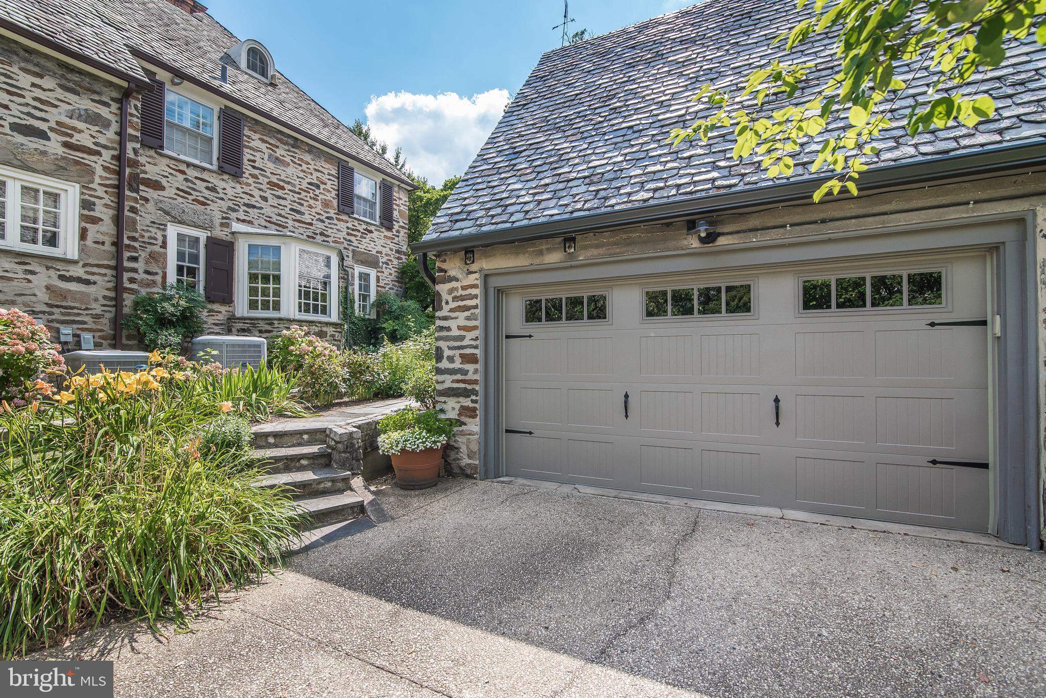 217 Paddington Road Baltimore, MD 21212 - Photo 62 of 70 Attached Garage