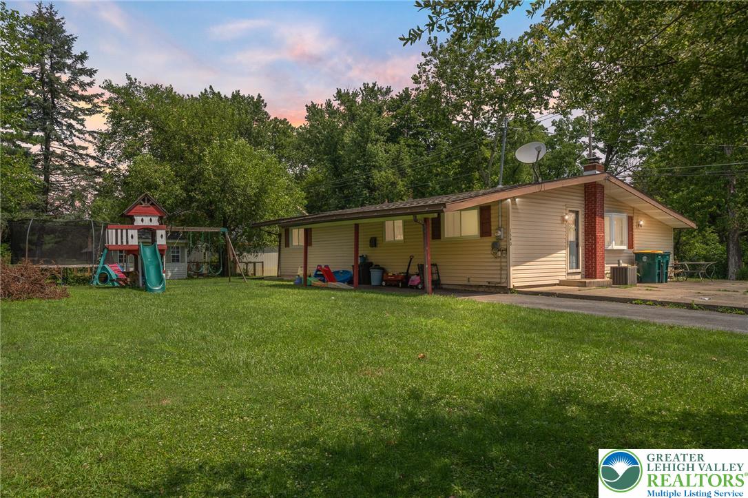 1540 Tatamy Road Easton, PA 18045 - Photo 1 of 27 Gallery Image 1