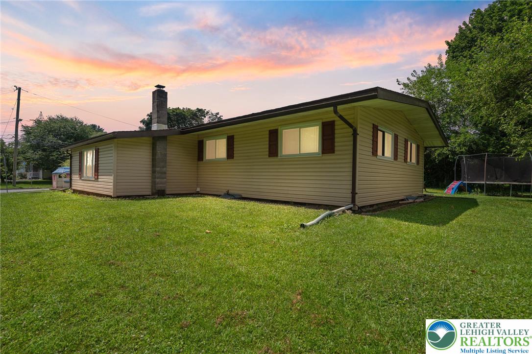 1540 Tatamy Road Easton, PA 18045 - Photo 3 of 27 Gallery Image 3