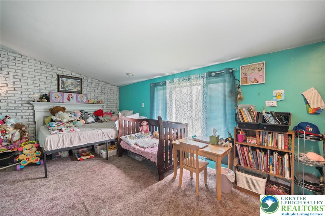 1540 Tatamy Road Easton, PA 18045 - Photo 9 of 27 Gallery Image 9