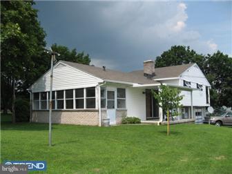 44 Mast Road Oley, PA 19547 - Photo 3 of 12 Exterior Side