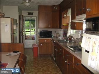 44 Mast Road Oley, PA 19547 - Photo 6 of 12 Kitchen