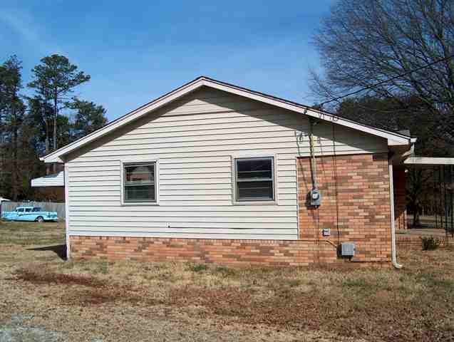 942 Pope Field Road Easley, SC 29642 - Photo 2 of 15 Gallery Image 2