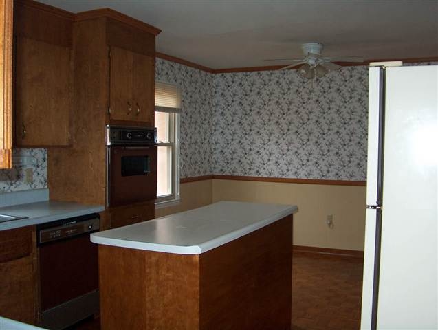 942 Pope Field Road Easley, SC 29642 - Photo 7 of 15 Gallery Image 7