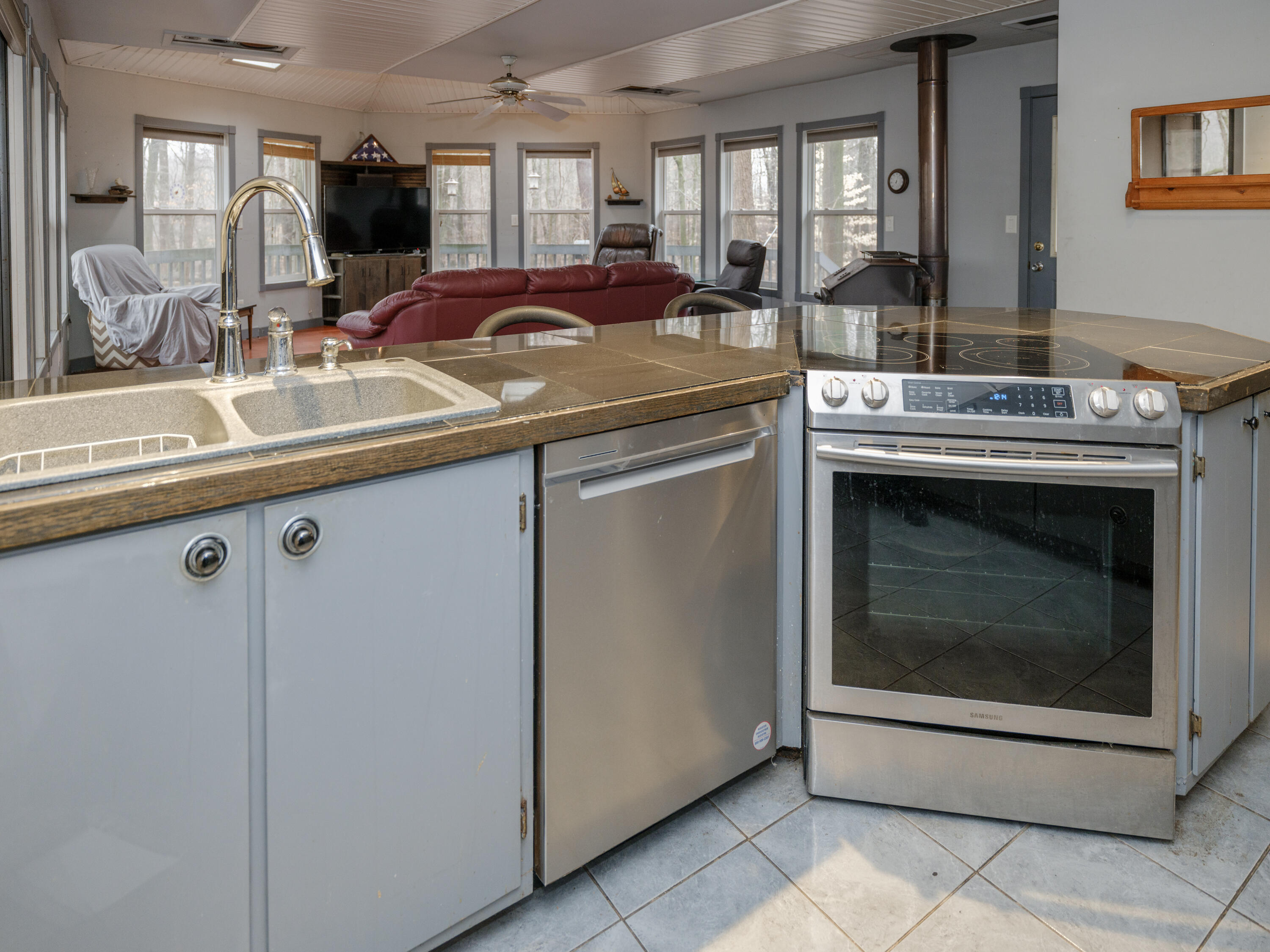 22431 Paulson Road Gobles, MI 49055 - Photo 9 of 32 22431 Paulson Rd-109