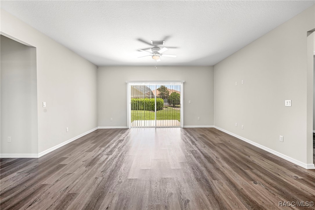 10148 Duffy Circle Weeki Wachee, FL 34613 - Photo 60 of 75