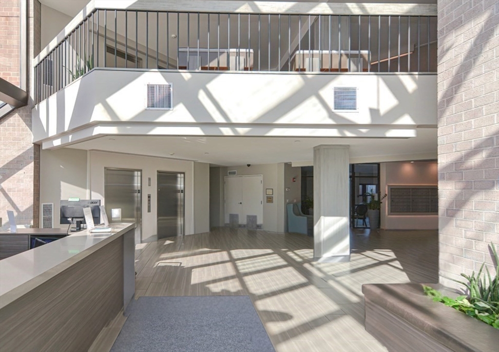 1 Seal Harbor Road, Unit 701 Winthrop, MA 02152 - Photo 14 of 20