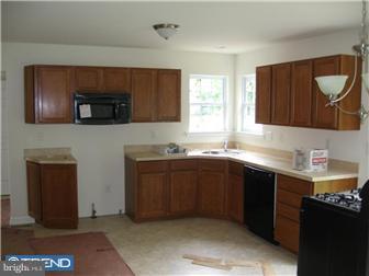 1103 County Line Road Chalfont, PA 18914 - Photo 2 of 10 Kitchen