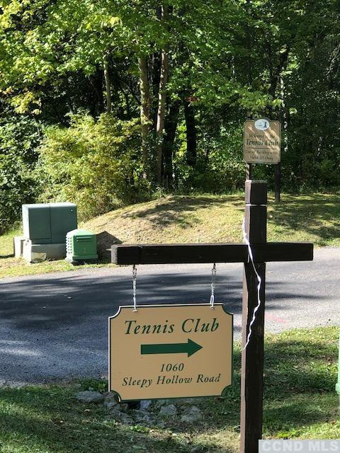 3125 Sleepy Hollow Road Athens, NY 12015 - Photo 8 of 14 a view of a sign board with yard
