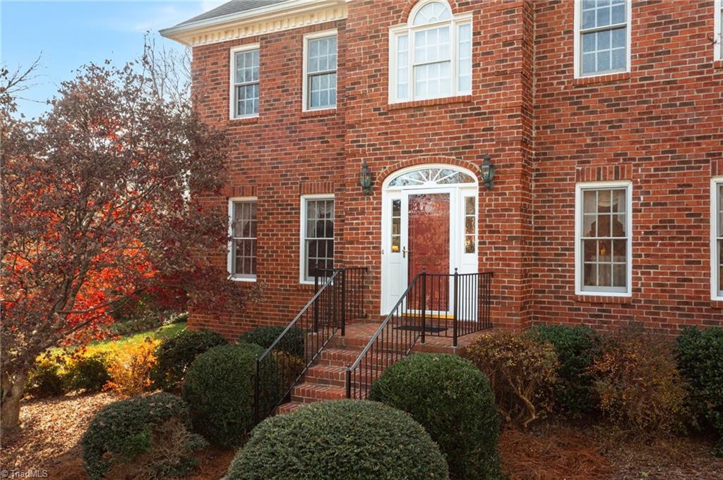 8115 Glengarriff Road Clemmons, NC 27012 - Photo 2 of 47