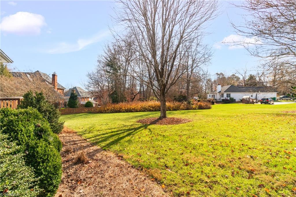 8115 Glengarriff Road Clemmons, NC 27012 - Photo 41 of 47