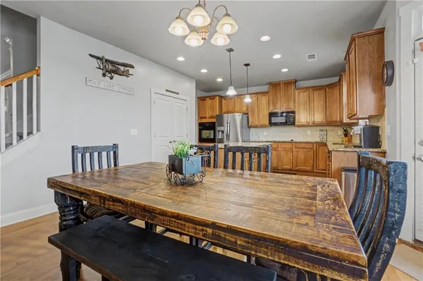 $684,000 | 2040 Hatteras Way Northwest, Atlanta, GA 30318