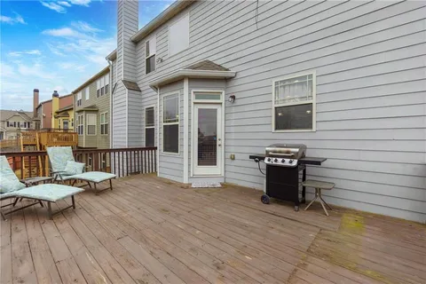 $664,000 | 2040 Hatteras Way Northwest, Atlanta, GA 30318