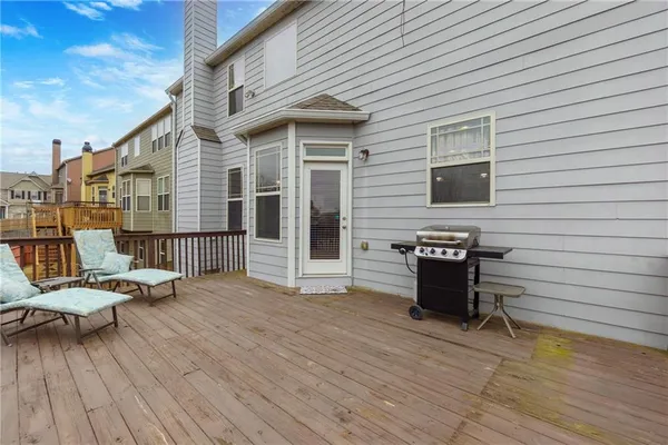 $684,000 | 2040 Hatteras Way Northwest, Atlanta, GA 30318