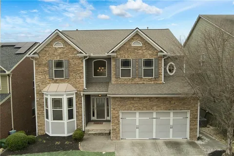 $699,999 | 2040 Hatteras Way Northwest, Atlanta, GA 30318