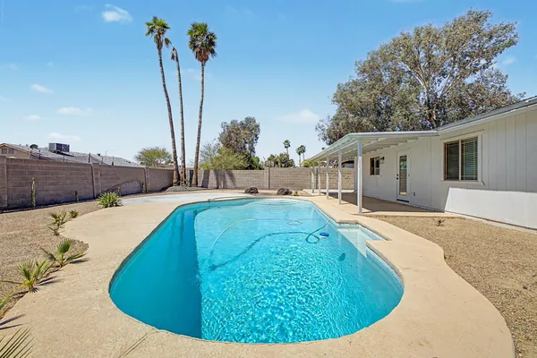 $3,000 | 2303 East Inverness Avenue, Mesa, AZ 85204