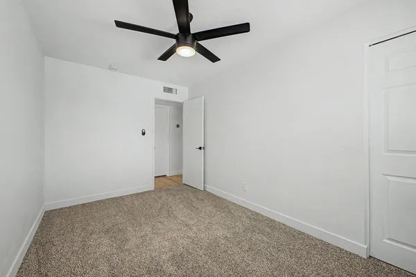 $3,000 | 2303 East Inverness Avenue, Mesa, AZ 85204