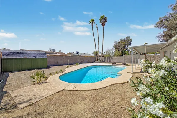$3,000 | 2303 East Inverness Avenue, Mesa, AZ 85204