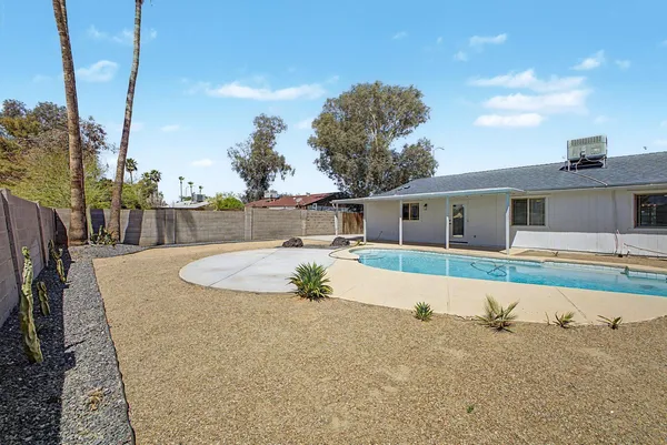 $3,000 | 2303 East Inverness Avenue, Mesa, AZ 85204