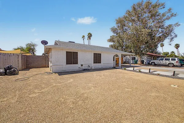 $3,000 | 2303 East Inverness Avenue, Mesa, AZ 85204