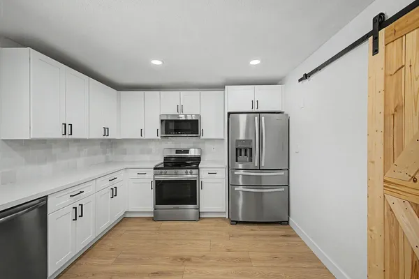 $3,000 | 2303 East Inverness Avenue, Mesa, AZ 85204