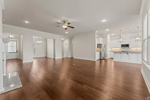 $479,700 | 36261 Belle Savanne Avenue, Geismar, LA 70734