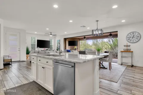 $4,500 | 10260 East White Feather Lane, Unit 1025, Scottsdale, AZ 85262