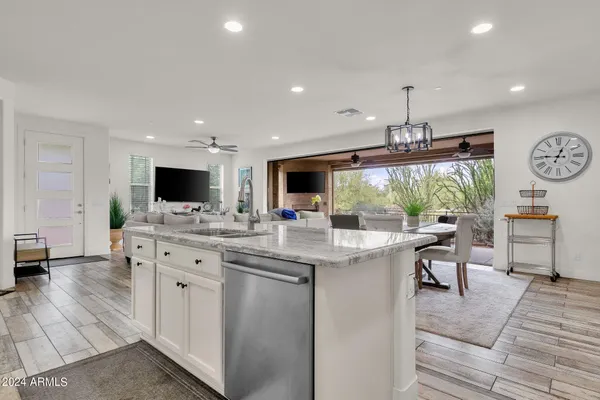 $4,500 | 10260 East White Feather Lane, Unit 1025, Scottsdale, AZ 85262