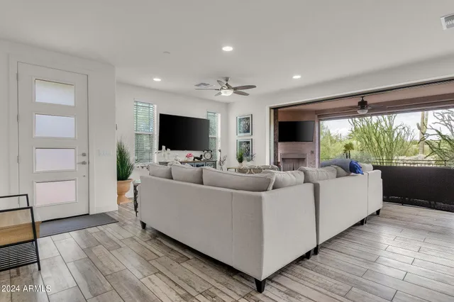 $4,500 | 10260 East White Feather Lane, Unit 1025, Scottsdale, AZ 85262