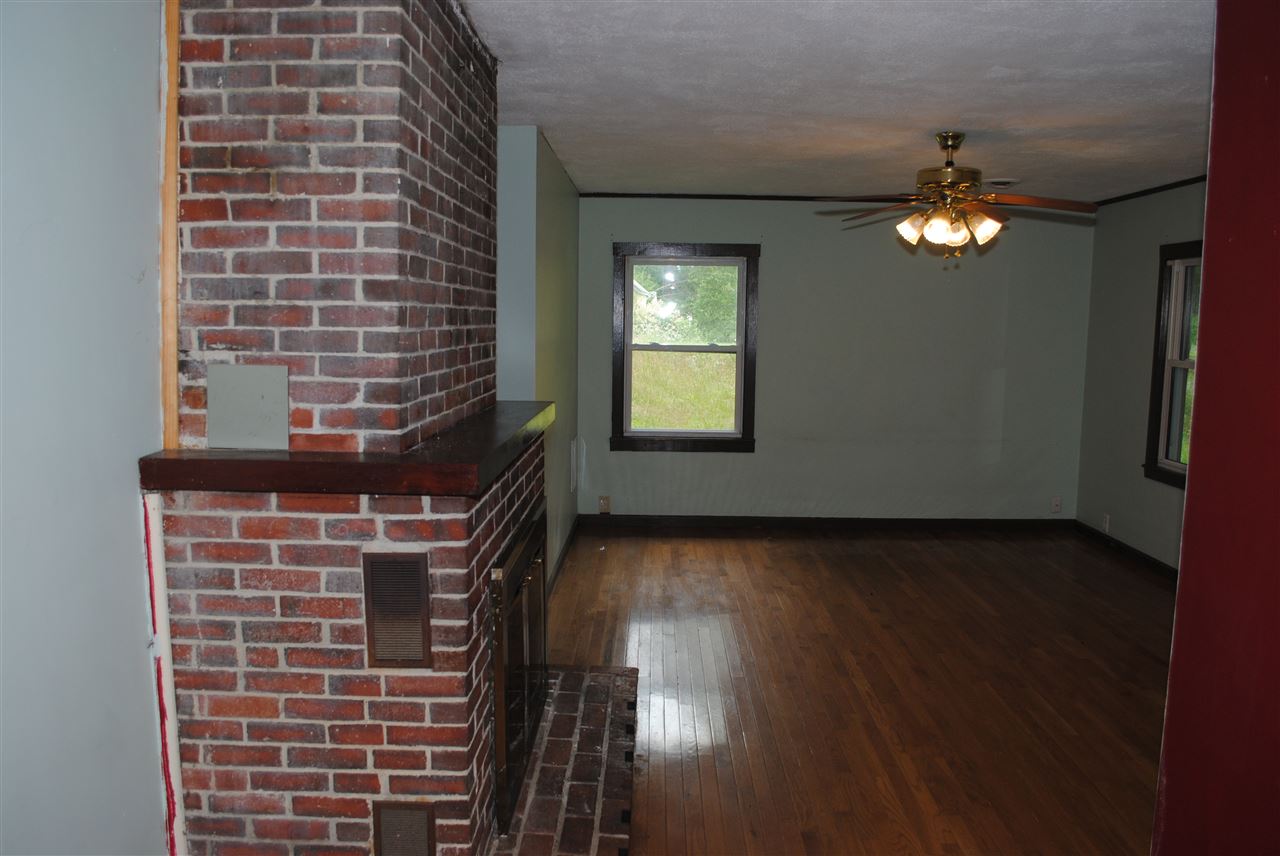 53 Mast Road Lee, NH 03861 - Photo 8 of 16