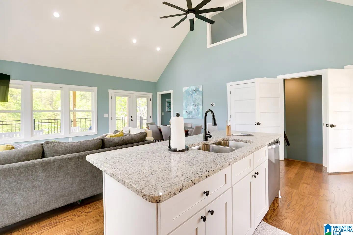 421 Point View Roanoke, AL 36274 - Photo 9 of 45