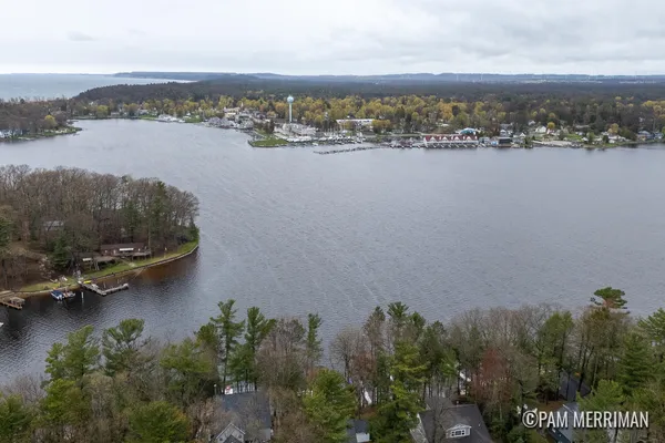 $750,000 | 6275 Longbridge Road, Pentwater, MI 49449