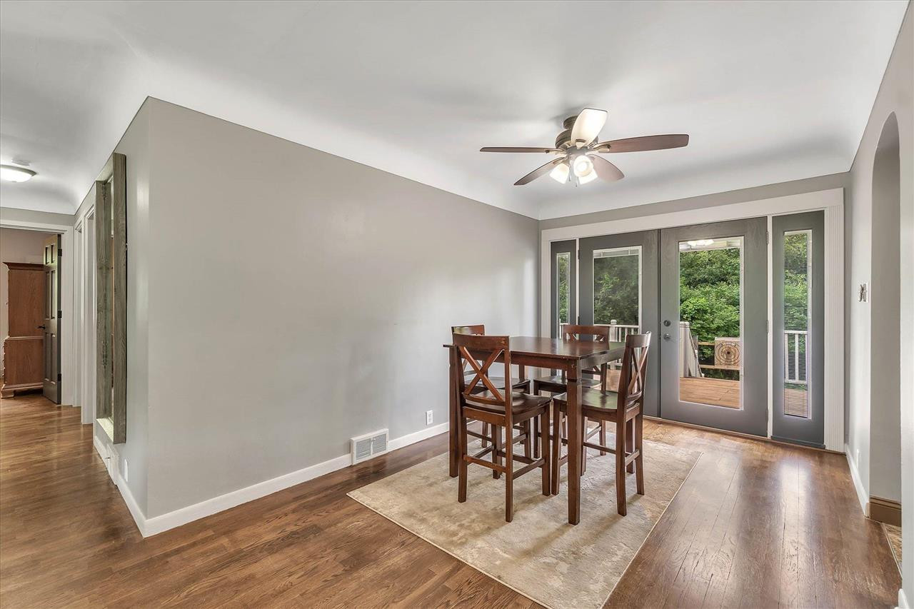 353 Prairie Street Jackson, MI 49203 - Photo 16 of 49 Photo 16