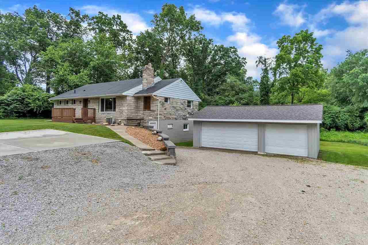 353 Prairie Street Jackson, MI 49203 - Photo 4 of 49 Photo 4