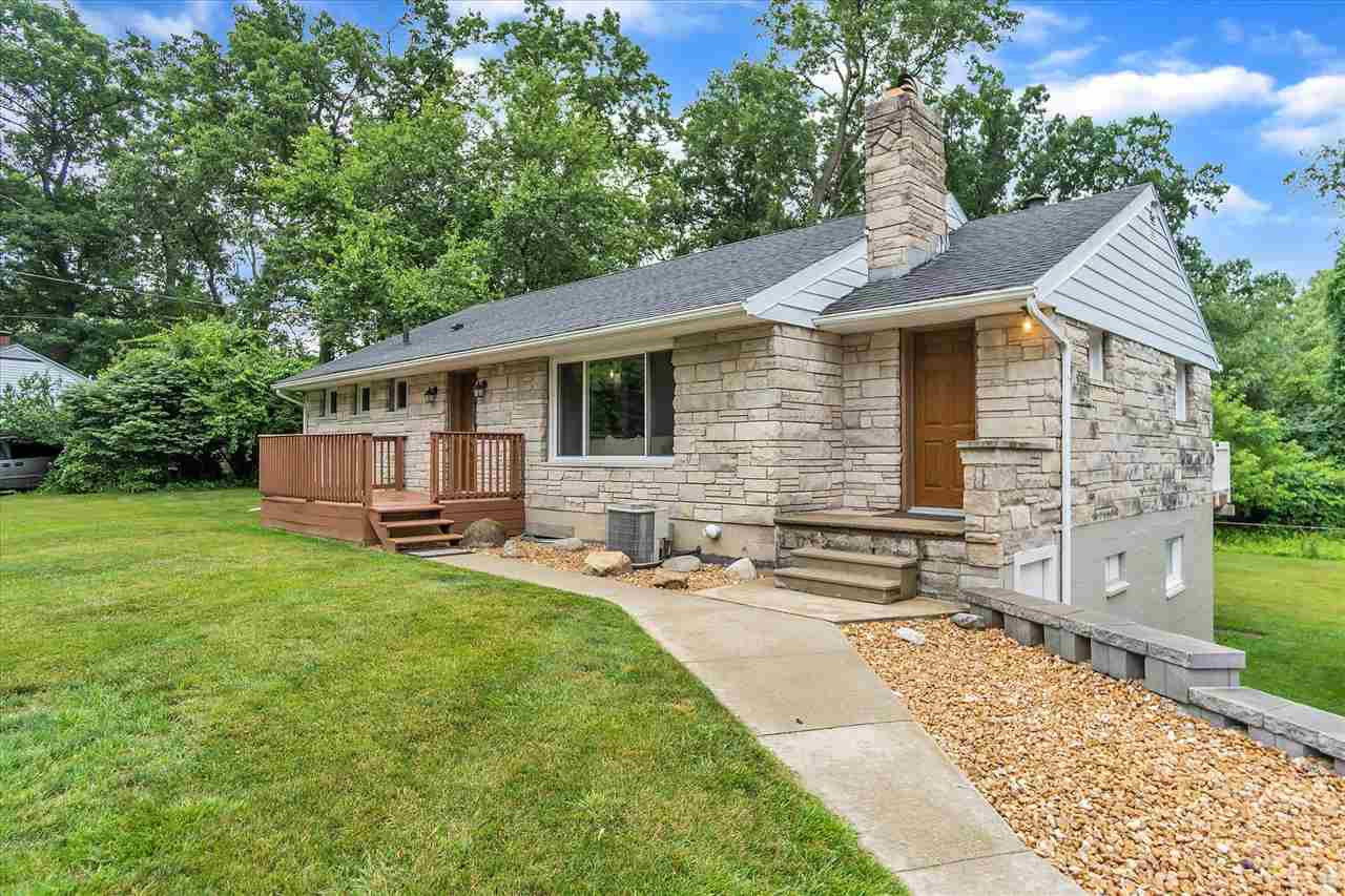 353 Prairie Street Jackson, MI 49203 - Photo 5 of 49 Photo 5