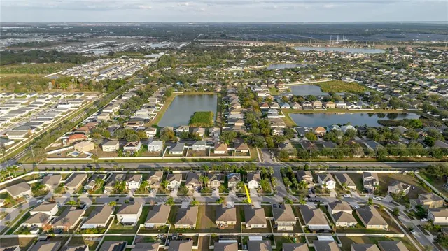 $455,000 | 304 Cascade Bend Drive, Ruskin, FL 33570