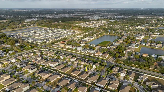 $455,000 | 304 Cascade Bend Drive, Ruskin, FL 33570