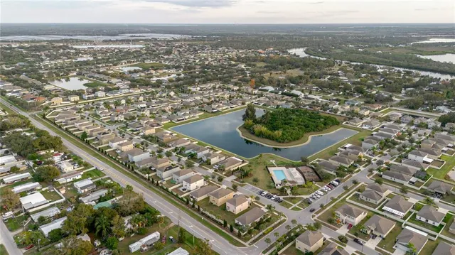 $455,000 | 304 Cascade Bend Drive, Ruskin, FL 33570